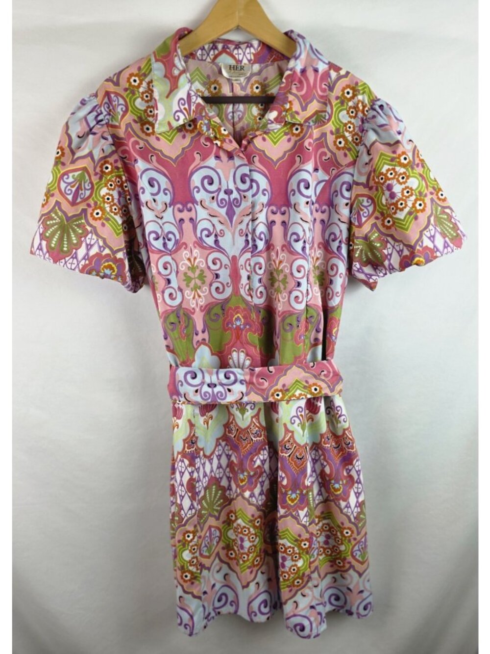 Her Destiny Women's Dress Size 1X Pink Floral Short Balloon Sleeve Button Down